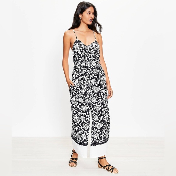 Loft Vine Crossback Strappy Jumpsuit Black and White - Picture 1 of 9